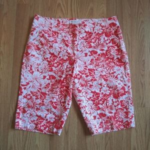 Palm Island Hawaiian Print Mid Rise Shorts EUC